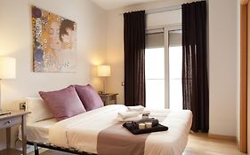 Rambla Beach Barcelonastuff Apartments